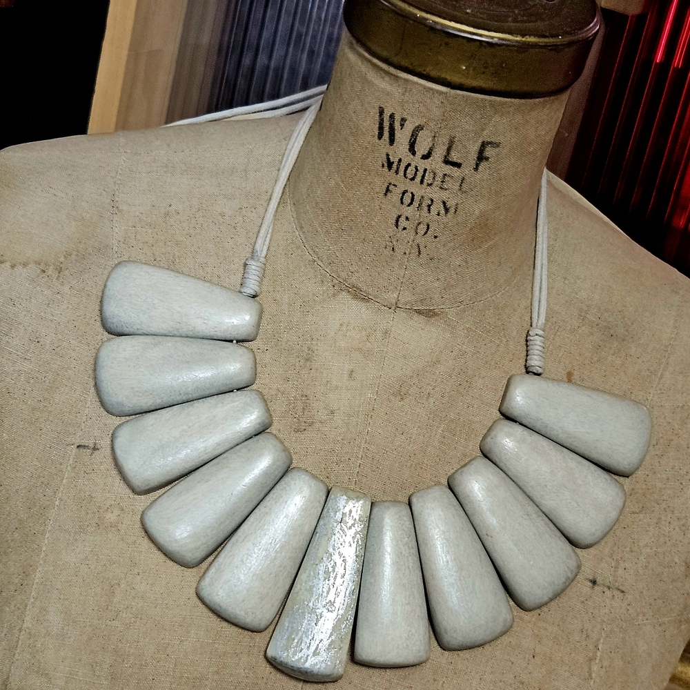 Vintage 1980s Extra large Wood on cotton Statement Necklace ADJUSTABLE